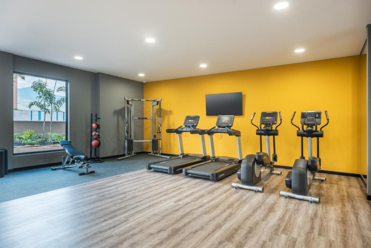 ホテル Fairfield By Marriott Medellin Sabaneta Itagüí エクステリア 写真