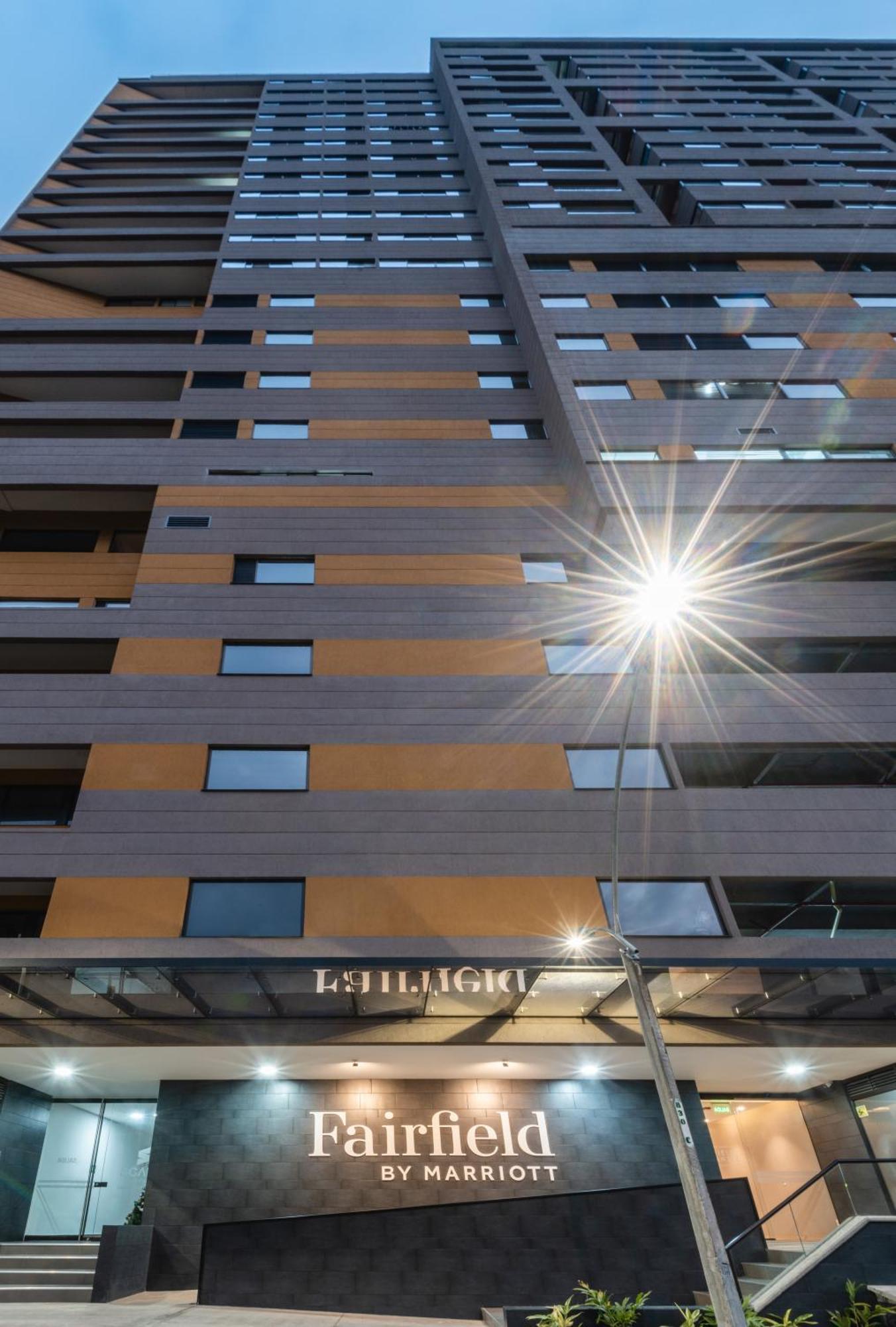 ホテル Fairfield By Marriott Medellin Sabaneta Itagüí エクステリア 写真