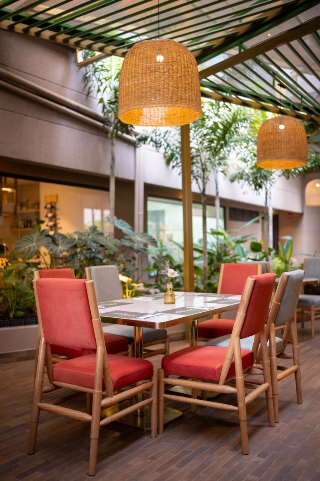ホテル Fairfield By Marriott Medellin Sabaneta Itagüí エクステリア 写真